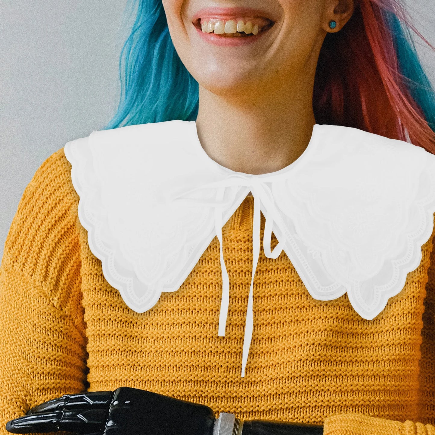 Exquisite Lace False White Stretchy Fashion Neckline Accessory For Women Wedding Party Wear Compatible With T-Shirts Sweaters