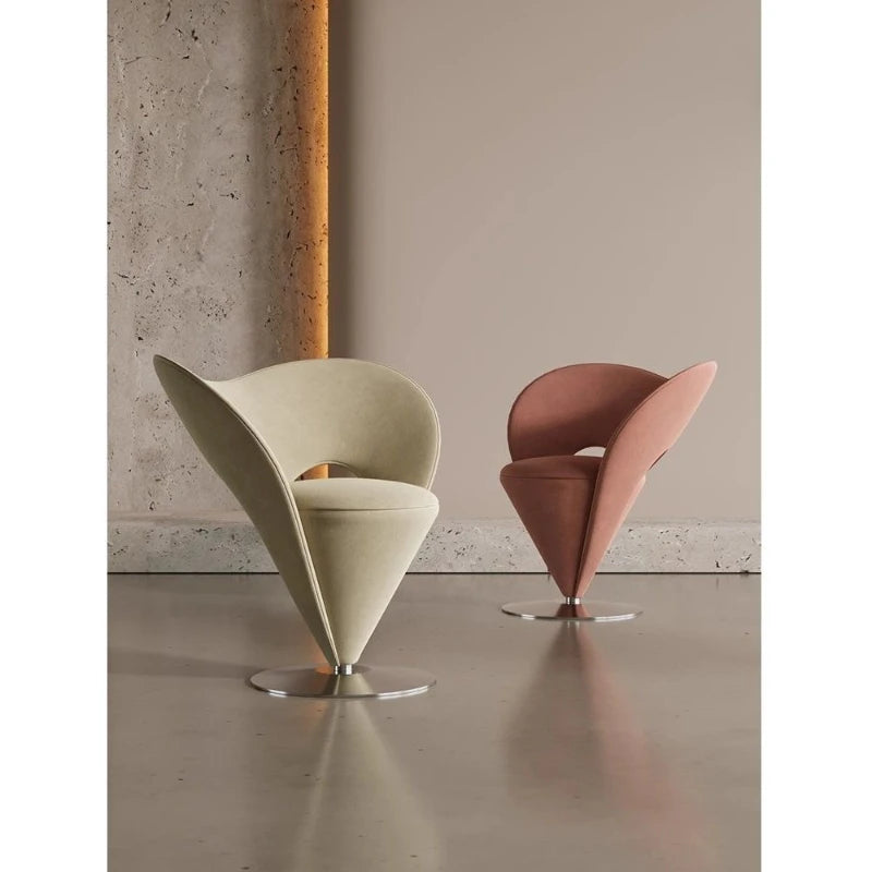 French Style Light Luxury Single Sofa Chair, Designer's Heart-shaped Women's Makeup Stool, Casual Cone-shaped Princess Chair