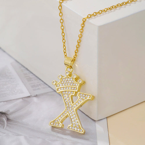 1PCS Fashionable Gold Diamond Crown Uppercase Letter Popular Pendant