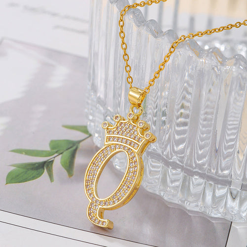 1PCS Fashionable Gold Diamond Crown Uppercase Letter Popular Pendant