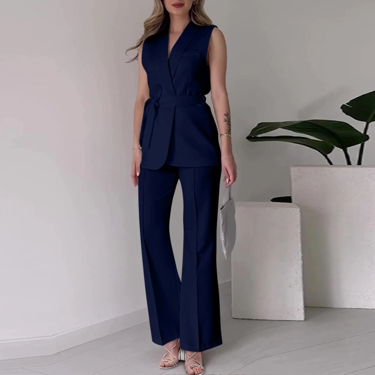 Chic Two-Piece Women's Set Button-Detail Vest with Lapel Neck & Tailored Trousers Versatile Outfit for Work and Sophisticated